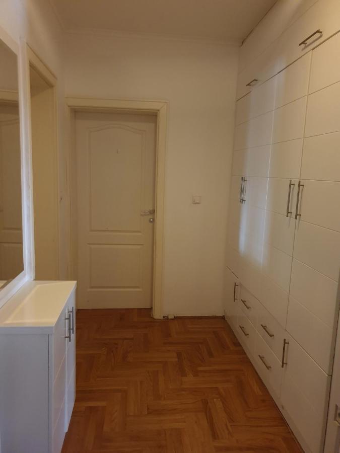 Apartman Mirage Сремска-Митровица Экстерьер фото